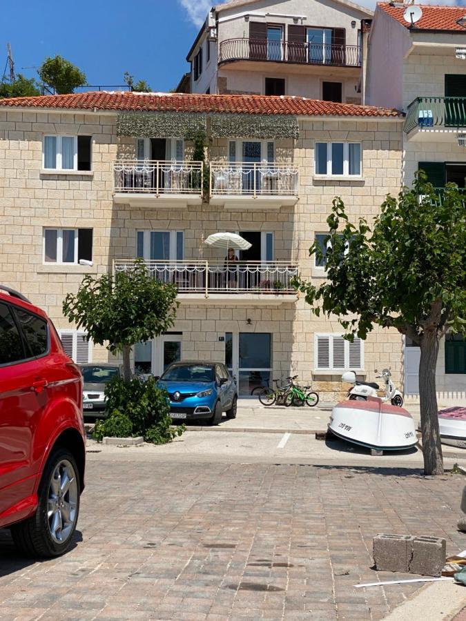 Villa Leo Beach Apartment Podgora Exterior foto